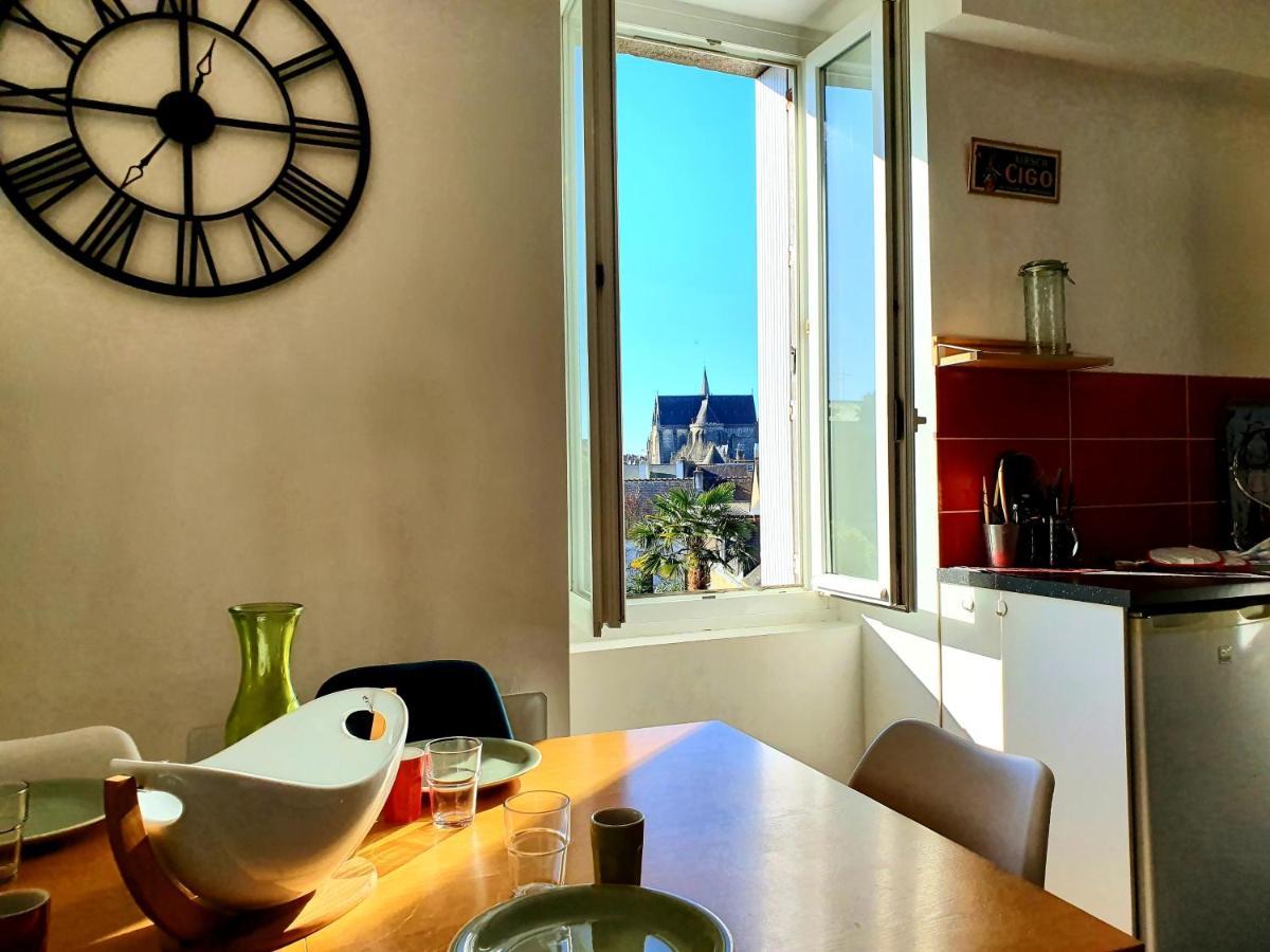 Studio Tout Confort Avec Vue Cathedrale A St Patern Vannes-Centre Apartment Exterior photo
