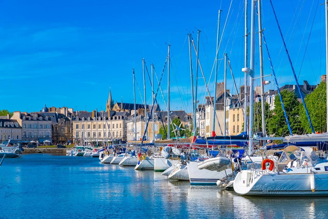 Studio Tout Confort Avec Vue Cathedrale A St Patern Vannes-Centre Apartment Exterior photo